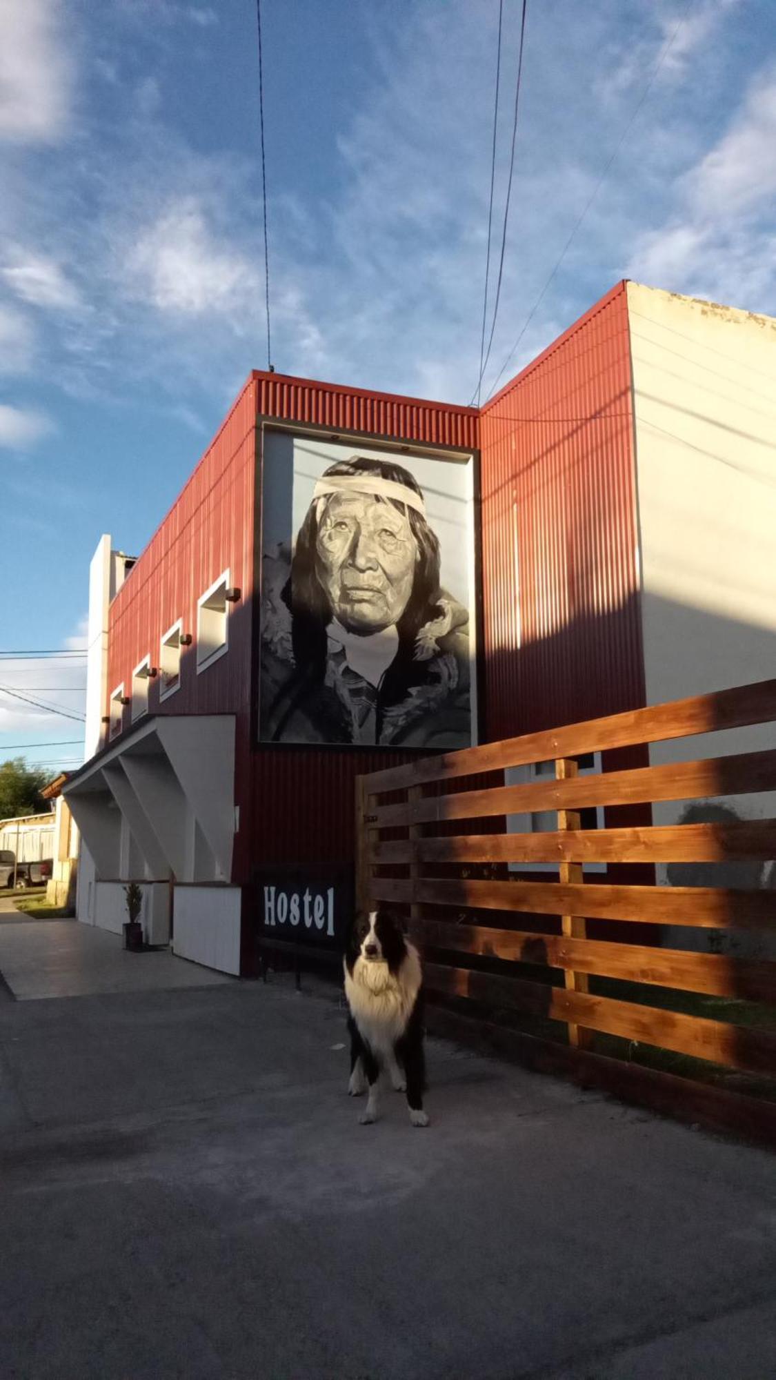 Hostel Yatel El Calafate Ngoại thất bức ảnh