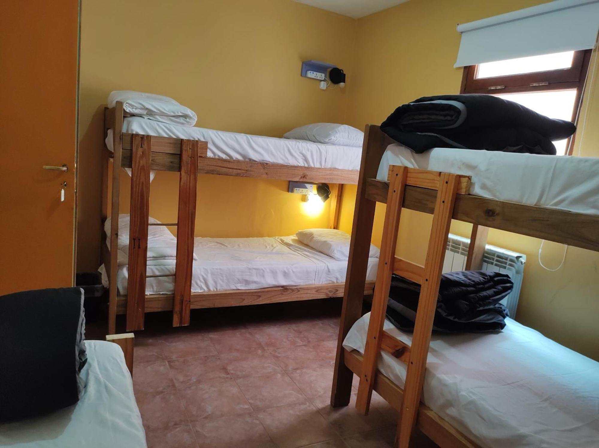 Hostel Yatel El Calafate Ngoại thất bức ảnh