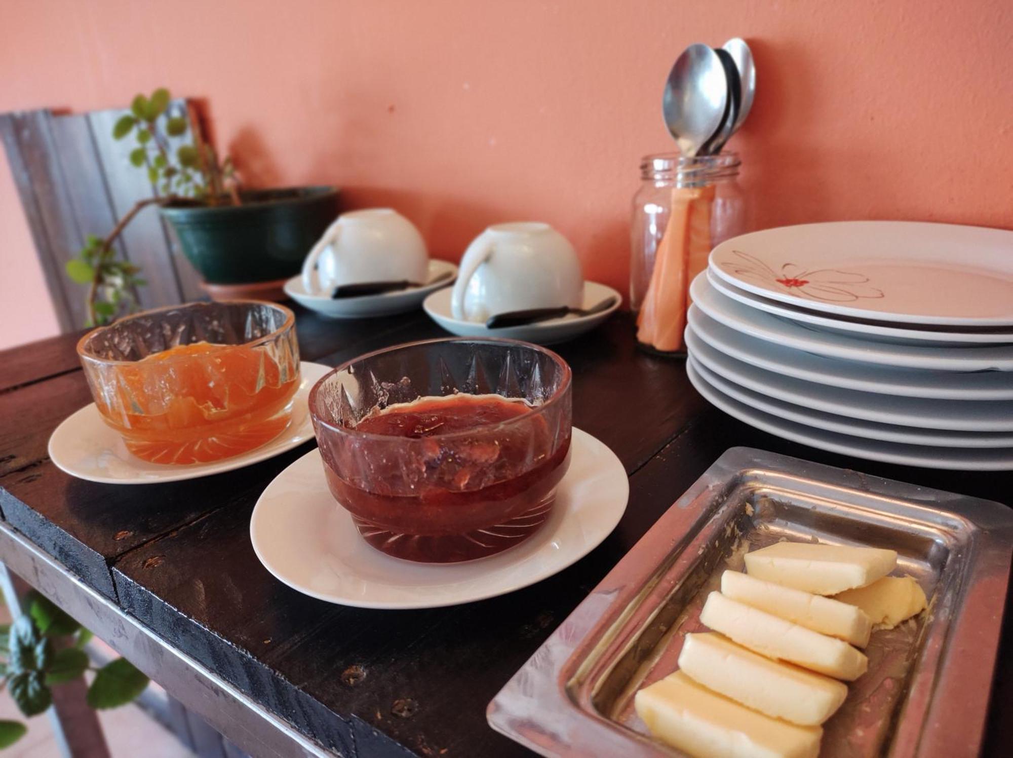 Hostel Yatel El Calafate Ngoại thất bức ảnh